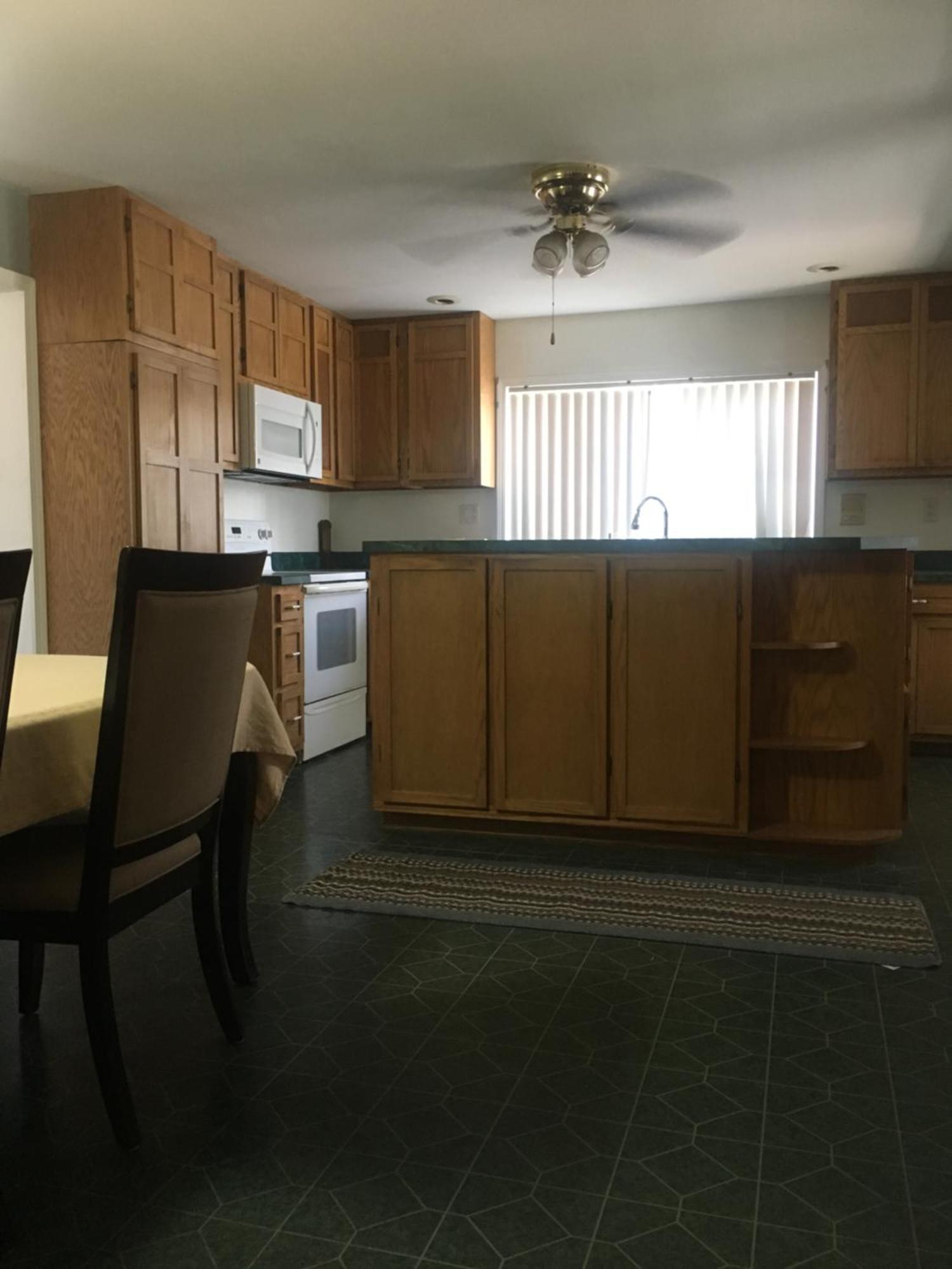 Barberry Court Motel &Cabins Lake George Room photo