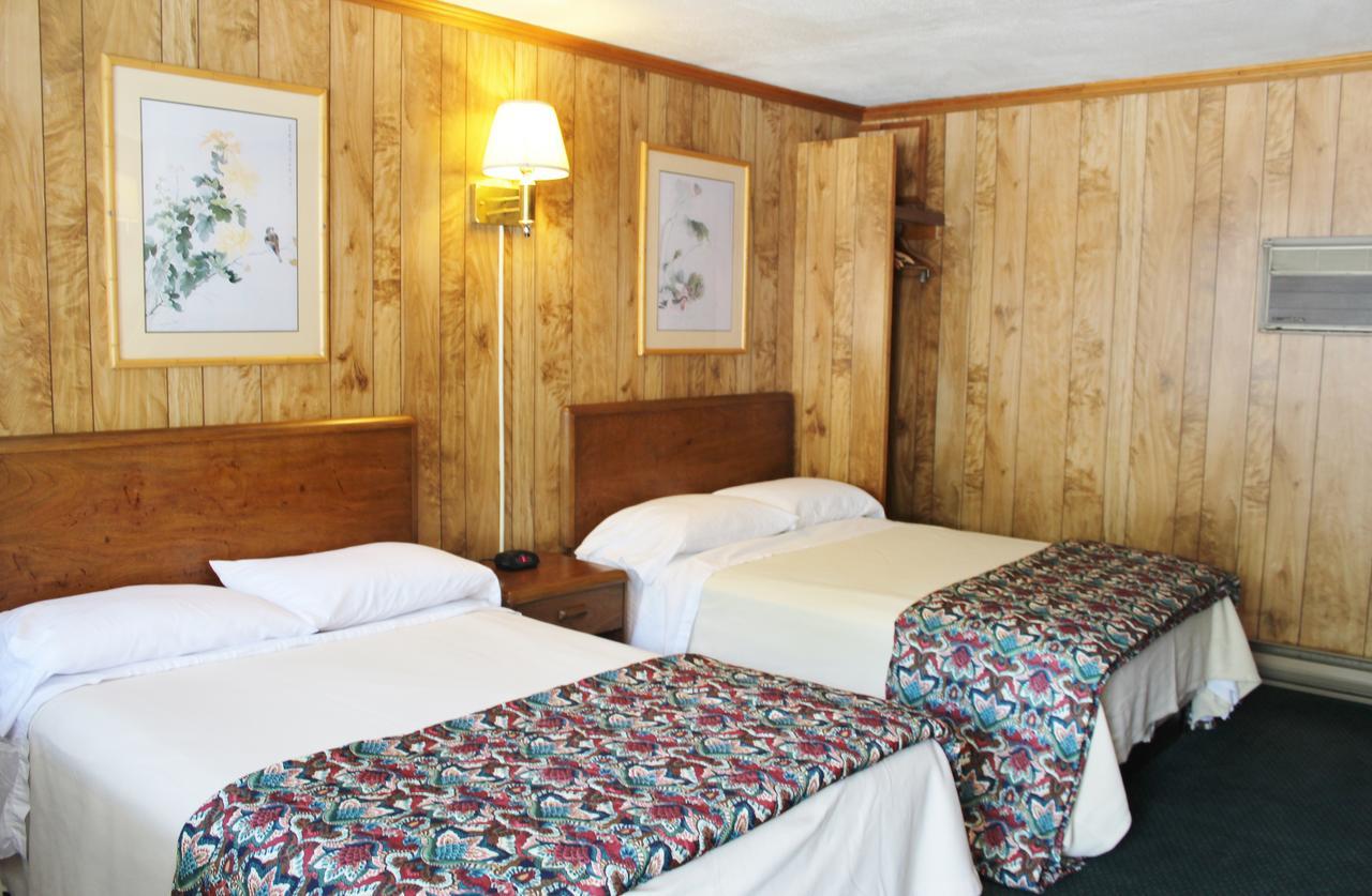 Barberry Court Motel &Cabins Lake George Exterior photo